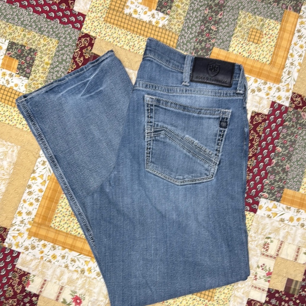 Rock & Republic Men's Relaxed Straight Men's Distressed Blue Jeans